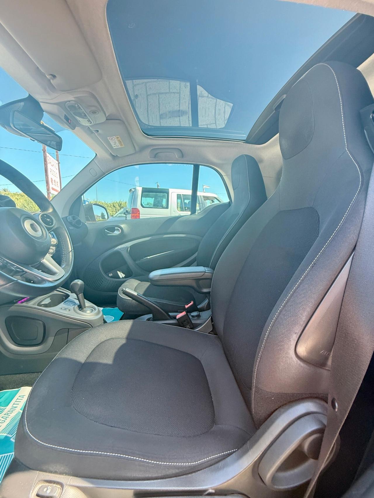 Smart ForTwo 90 0.9 Turbo twinamic Passion - ok neopatentato