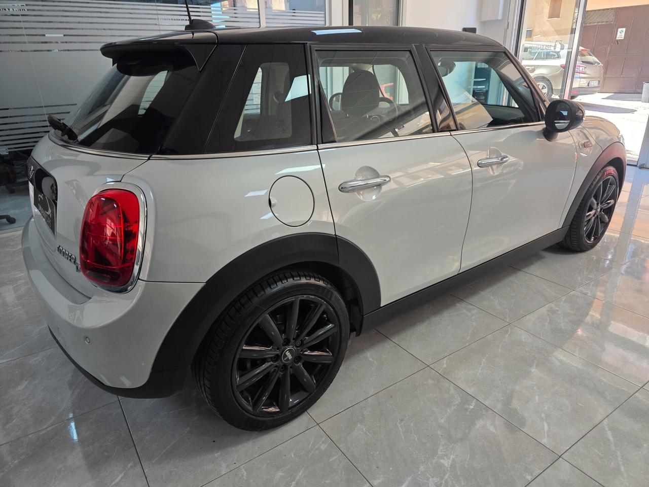 Mini 1.5 Cooper D Hype