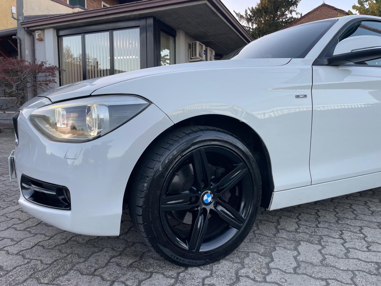 Bmw 120 120d 5p. Sport