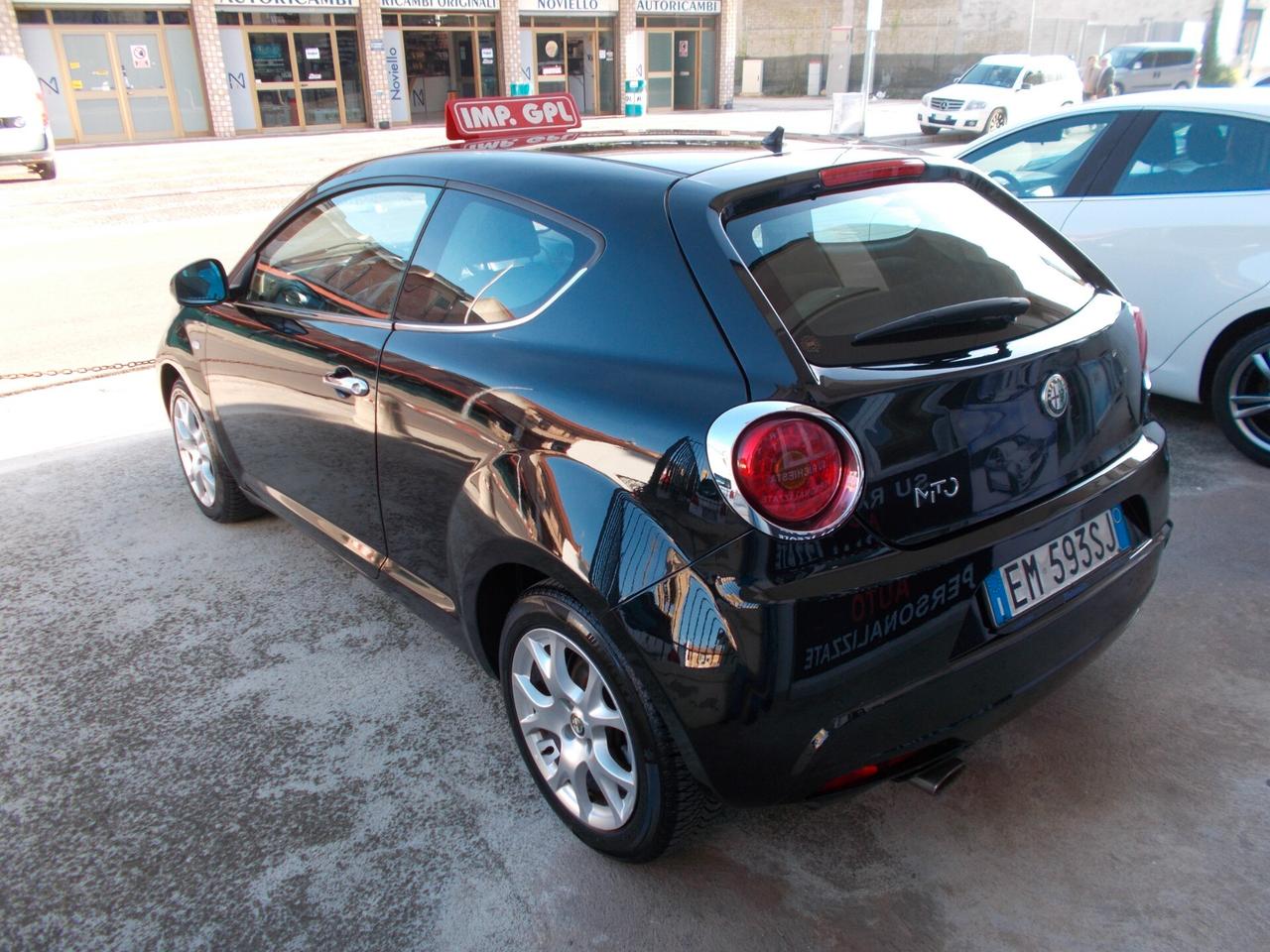 Alfa Romeo MiTo 1.4 T 120 CV GPL Distinctive Sport Pack