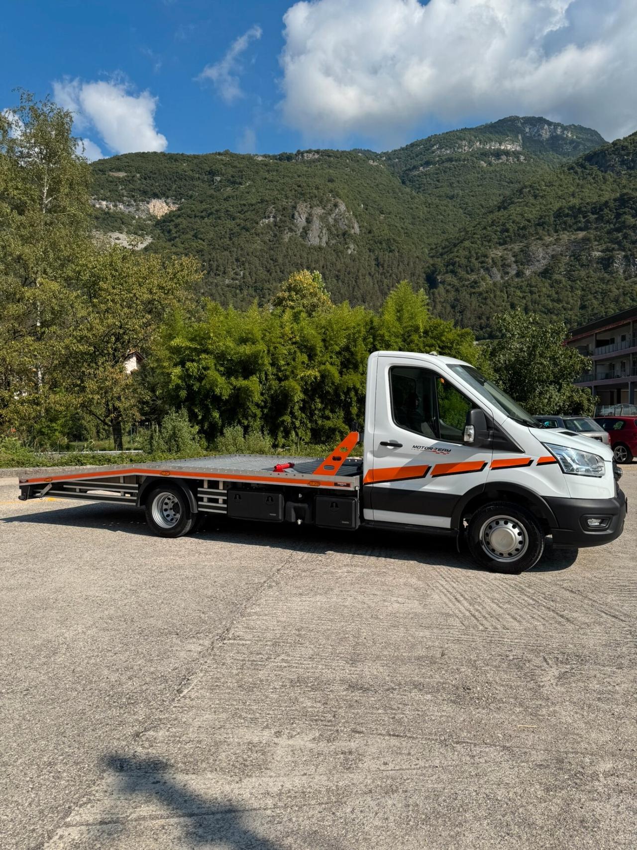 Ford Transit CARO ATTREZZI trasporto veicoli patente B