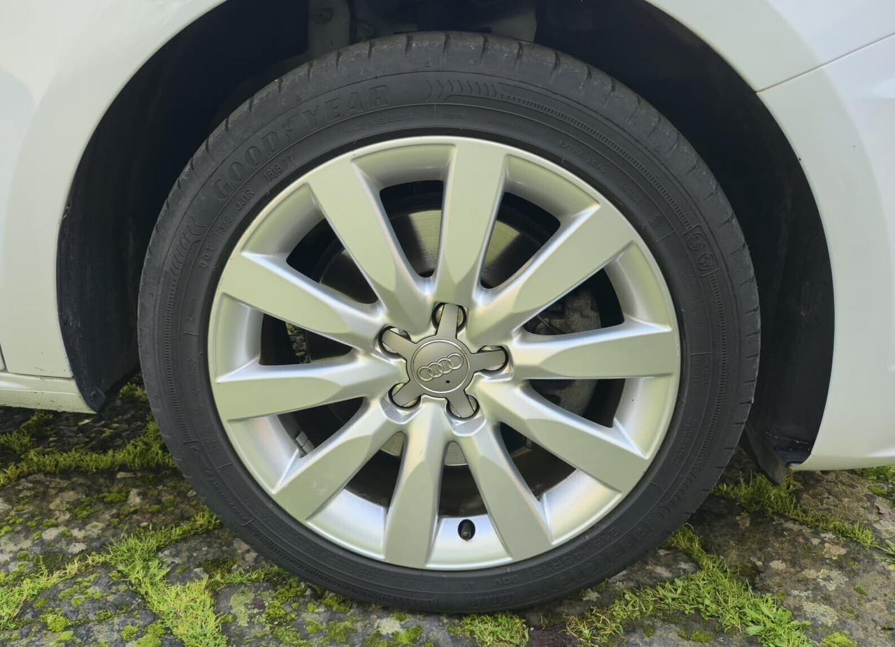 Audi A1 SPB 1.6 TDI 116 CV Metal plus