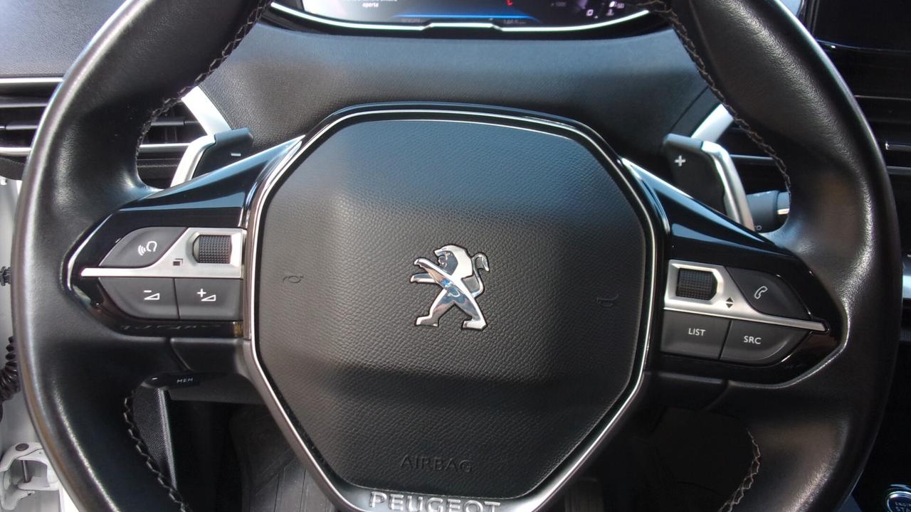 Peugeot 3008 BlueHDi 130 S&S EAT8 Allure