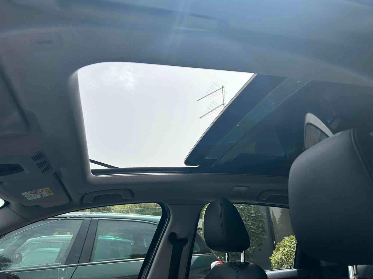 Bmw 218d Active Tourer Luxury TETTO NAVI