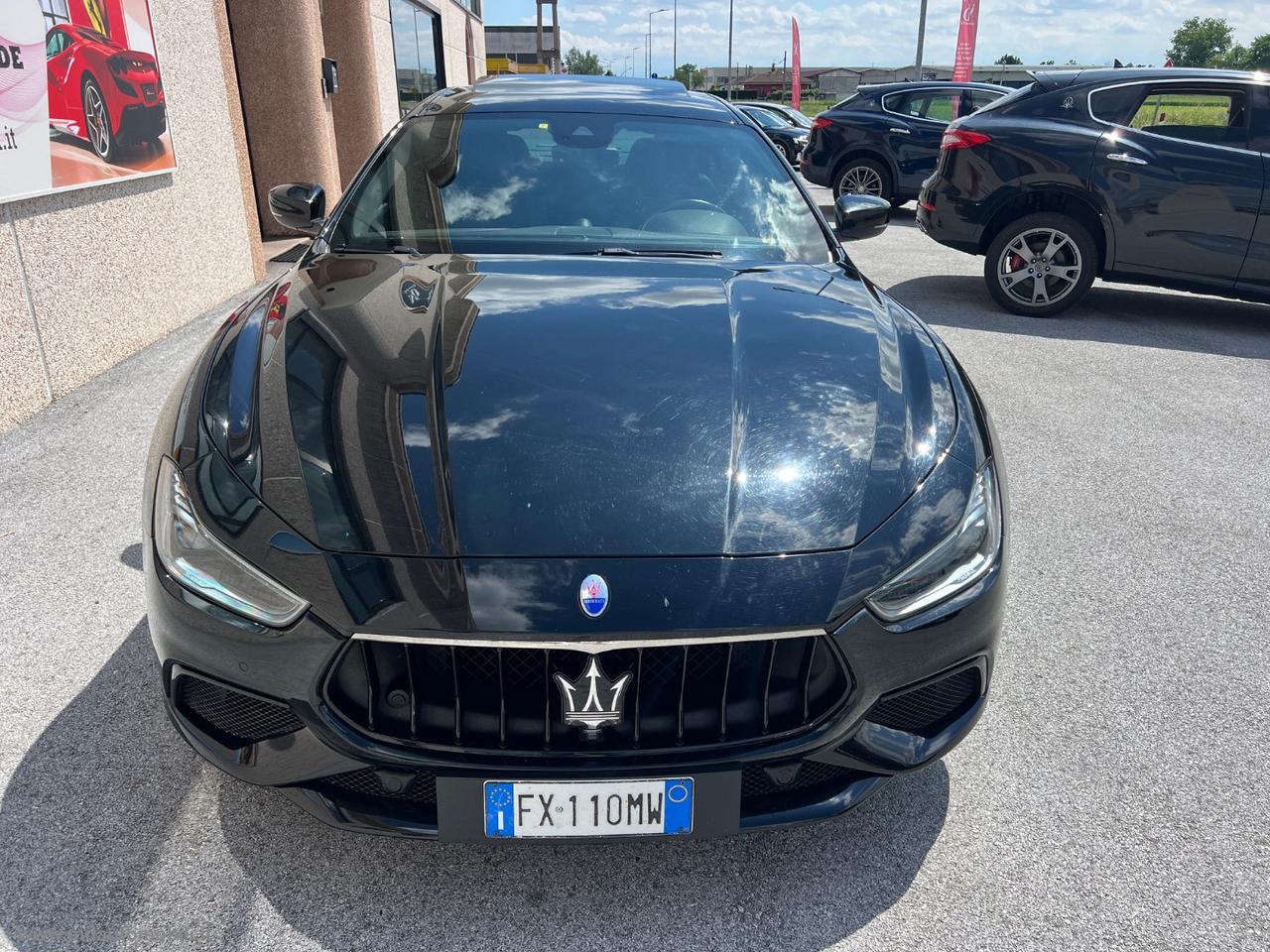MASERATI Ghibli V6 Diesel Gransport RESTYLING TETTO 21 IVA ESPOSTA