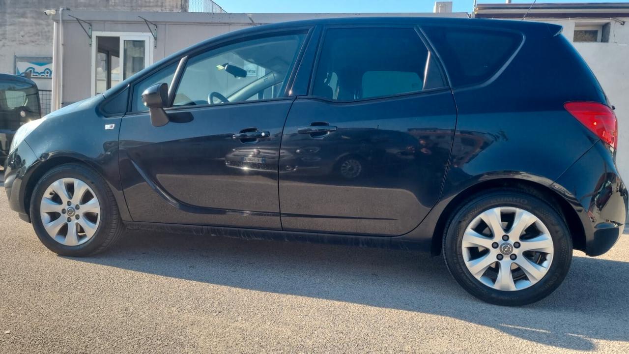 Opel Meriva 1.3 CDTI 95CV ecoFLEX Cosmo-95cv-70kw-