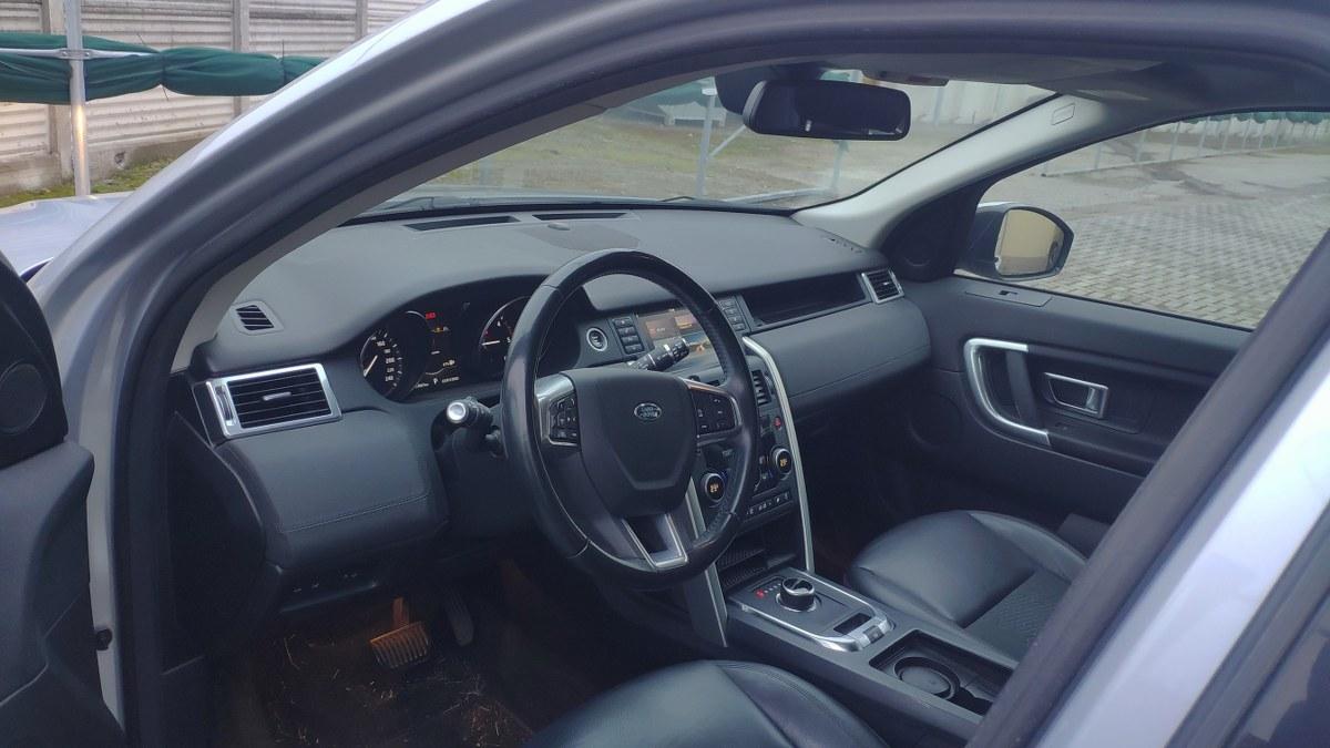 LAND ROVER Discovery Sport SOLO PER COMMERCIANTI AUTO SENZA GARANZIA