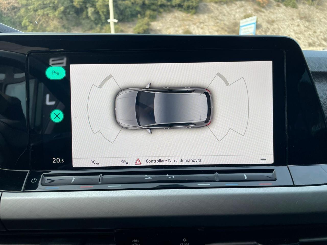 VOLKSWAGEN GOLF 8 1.0 eTSI LIFE DSG 110cv