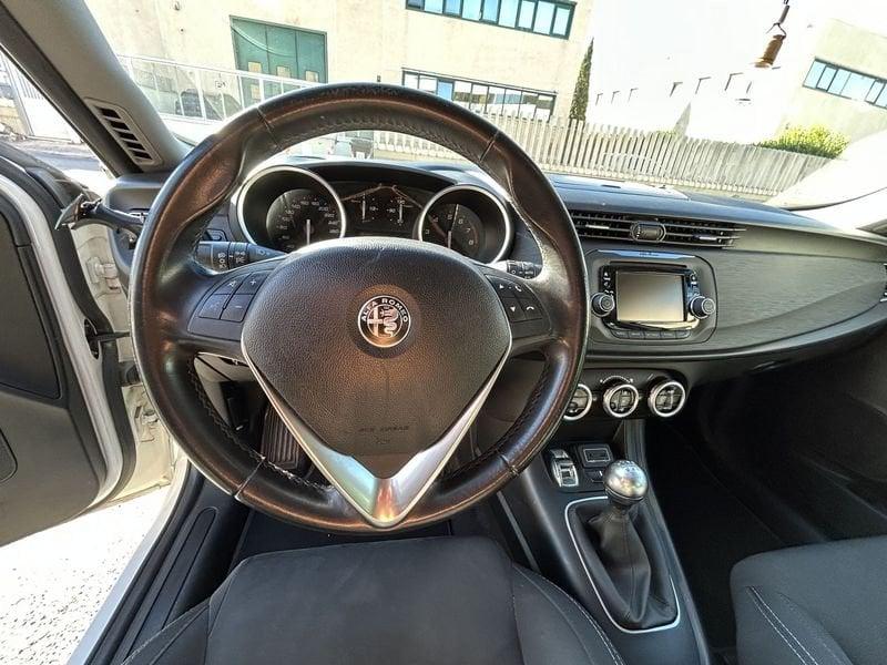 Alfa Romeo Giulietta Giulietta 1.4 t. Super 120cv