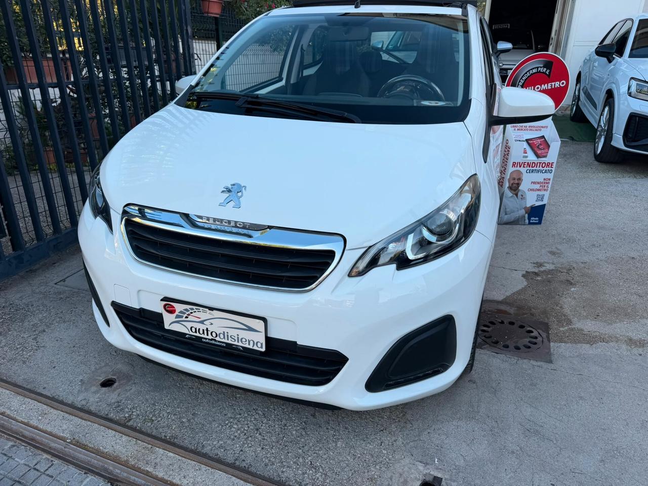 Peugeot 108 VTi 72 5 porte Allure