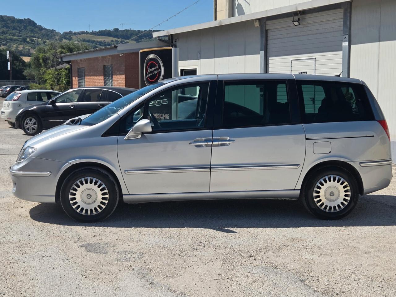 Lancia Phedra 2.0 MULTIJET EMBLEMA 8 POSTI