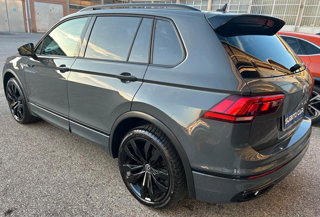Volkswagen Tiguan 2.0 TDI 150 CV SCR DSG 4MOTION R-Line BLACK PACK