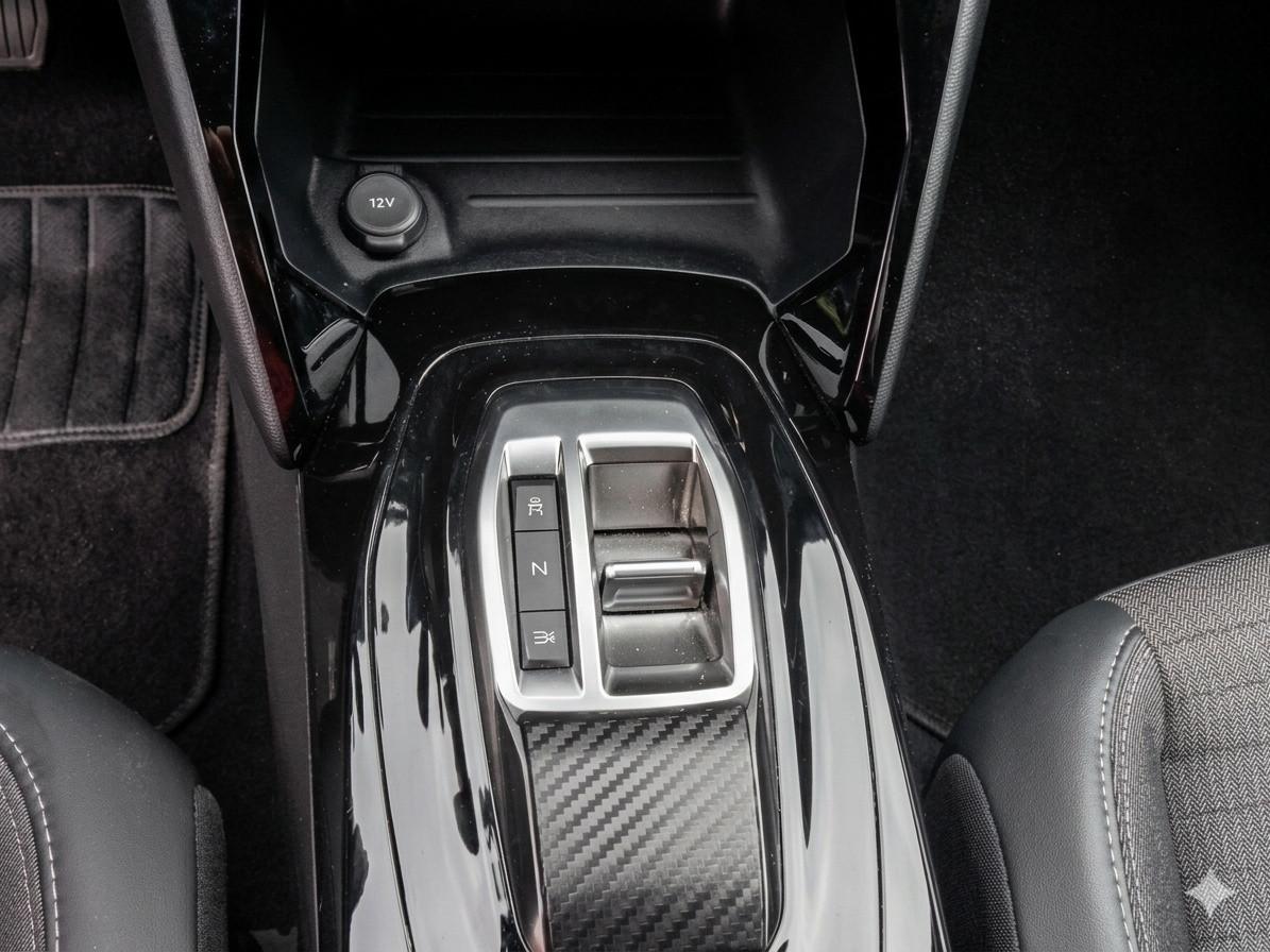 PEUGEOT 2008 2ª serie - 2008 BlueHDi 130 S&S EAT8 Allure Pack