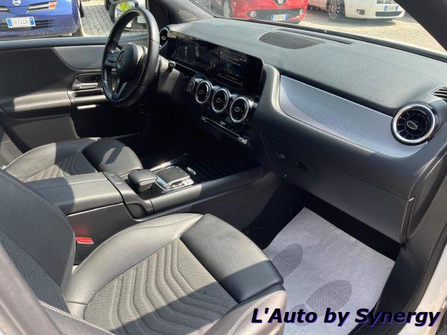 MERCEDES-BENZ B 180 d Automatic Premium