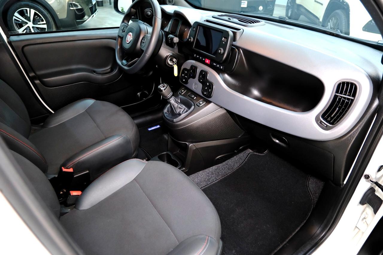 Fiat Panda Sport 1.0 HYBRID 70cv