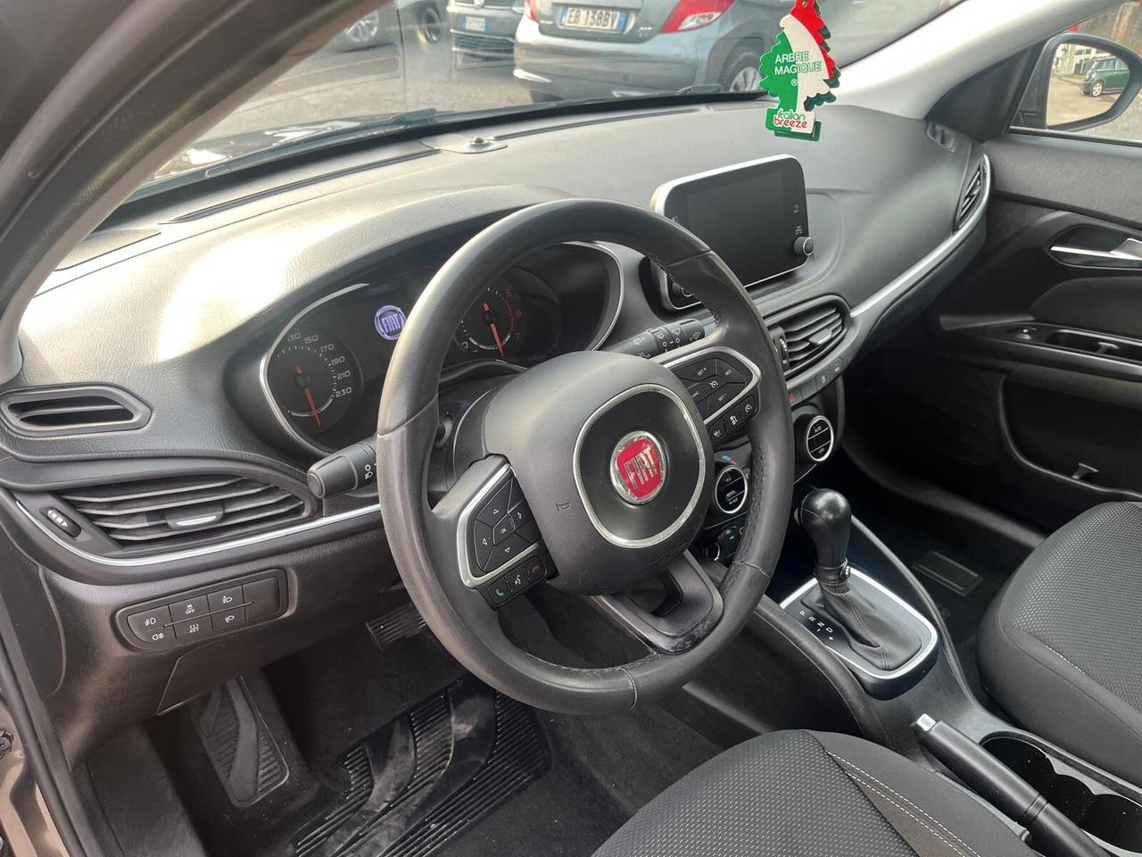 Fiat Tipo 1.6 Mjt S&S DCT 5 porte Lounge