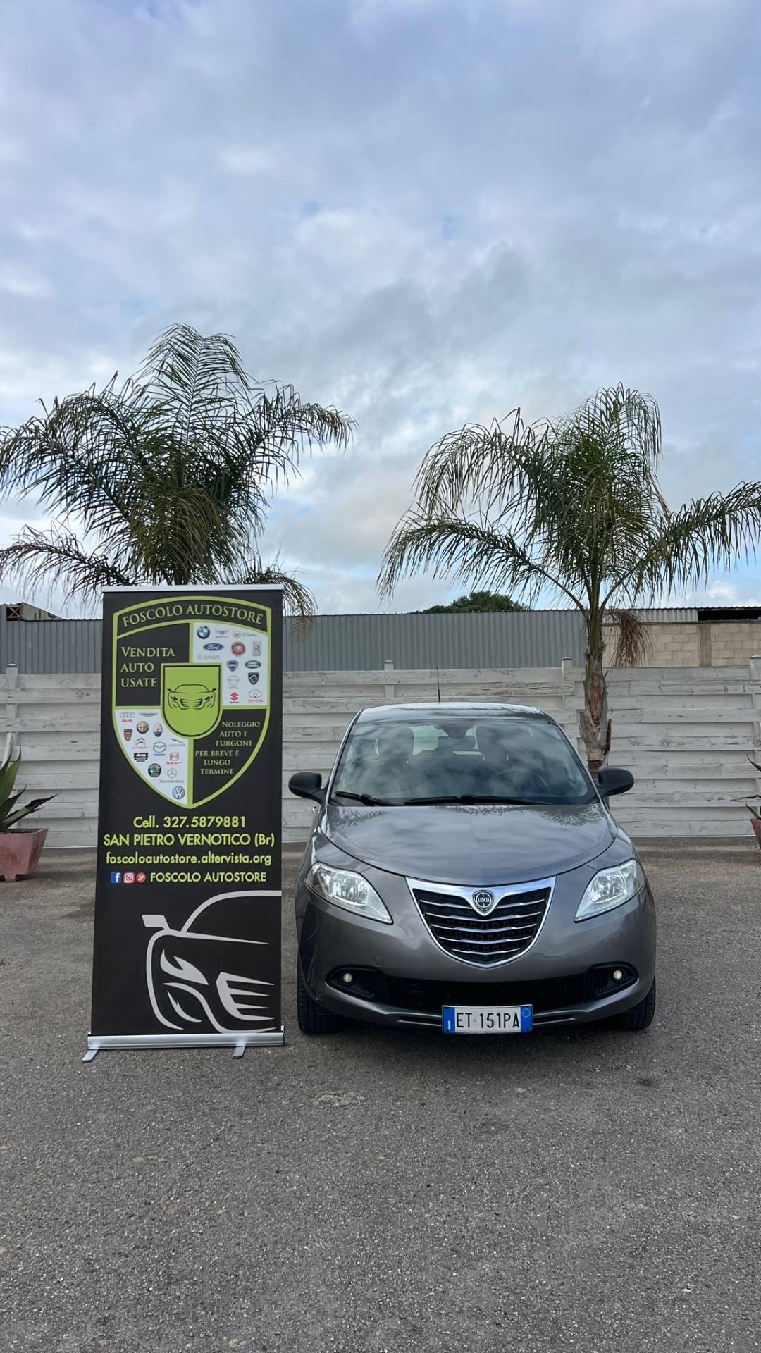 Lancia Ypsilon 5 porte Metano