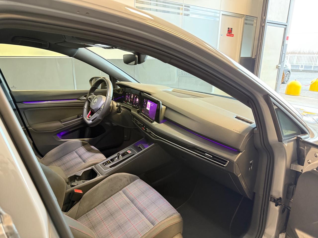 Volkswagen Golf GTI 2.0 245cv DSG