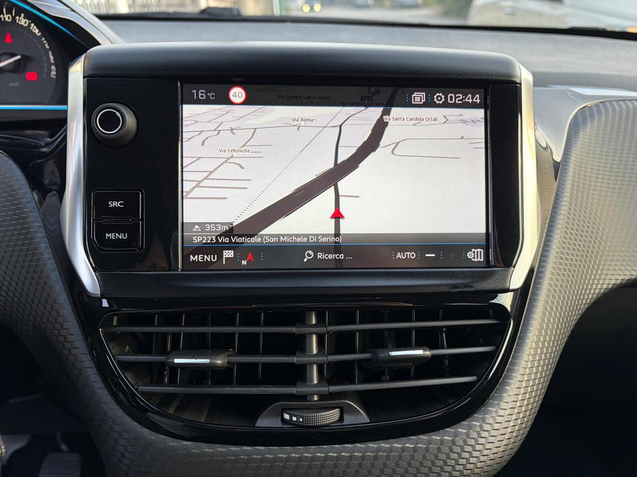 Peugeot 2008 1.6 BlueHDi 100CV Allure