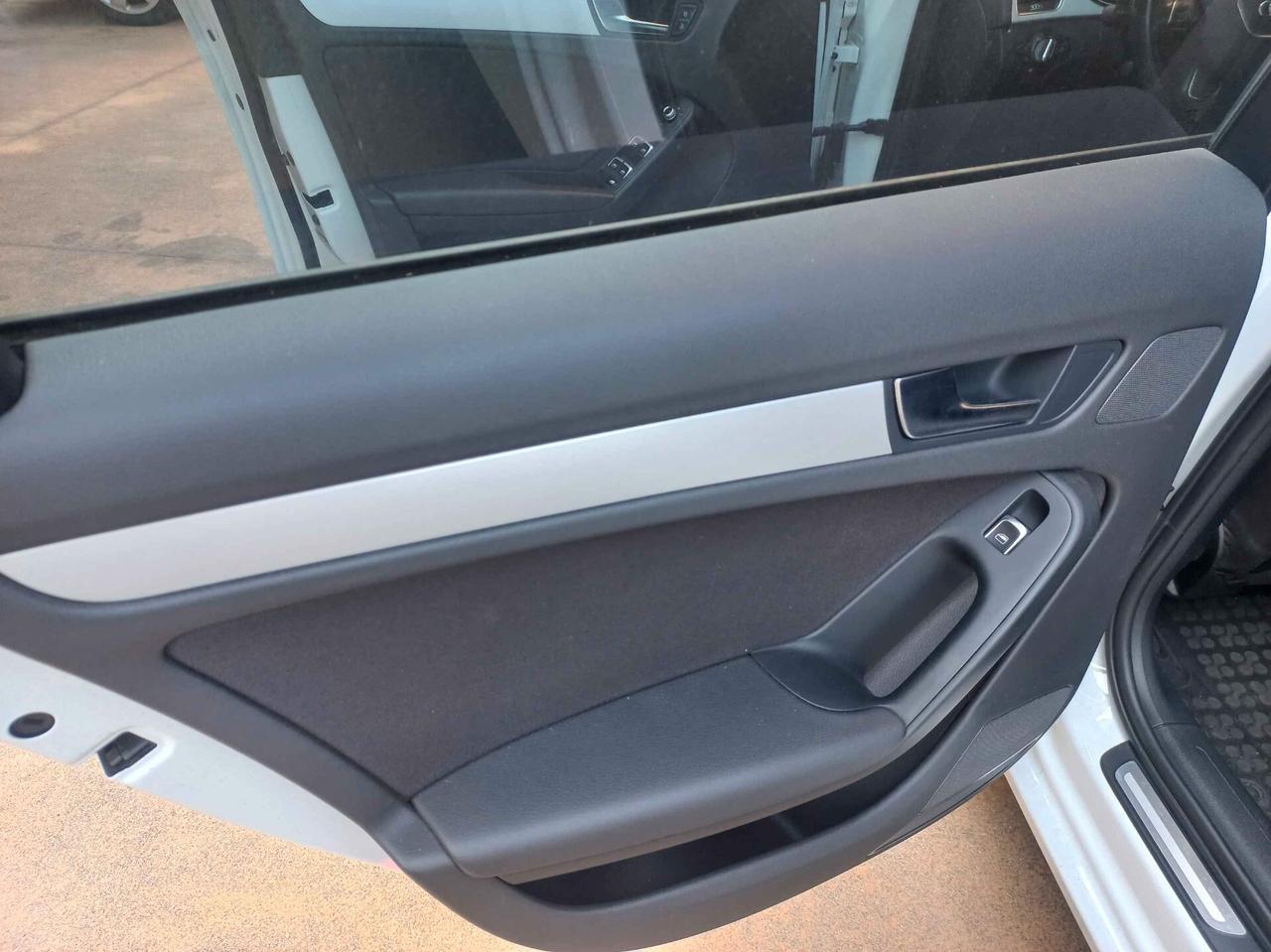 Audi A4 Avant 2.0 TDI 150 CV clean diesel quattro Business Plus