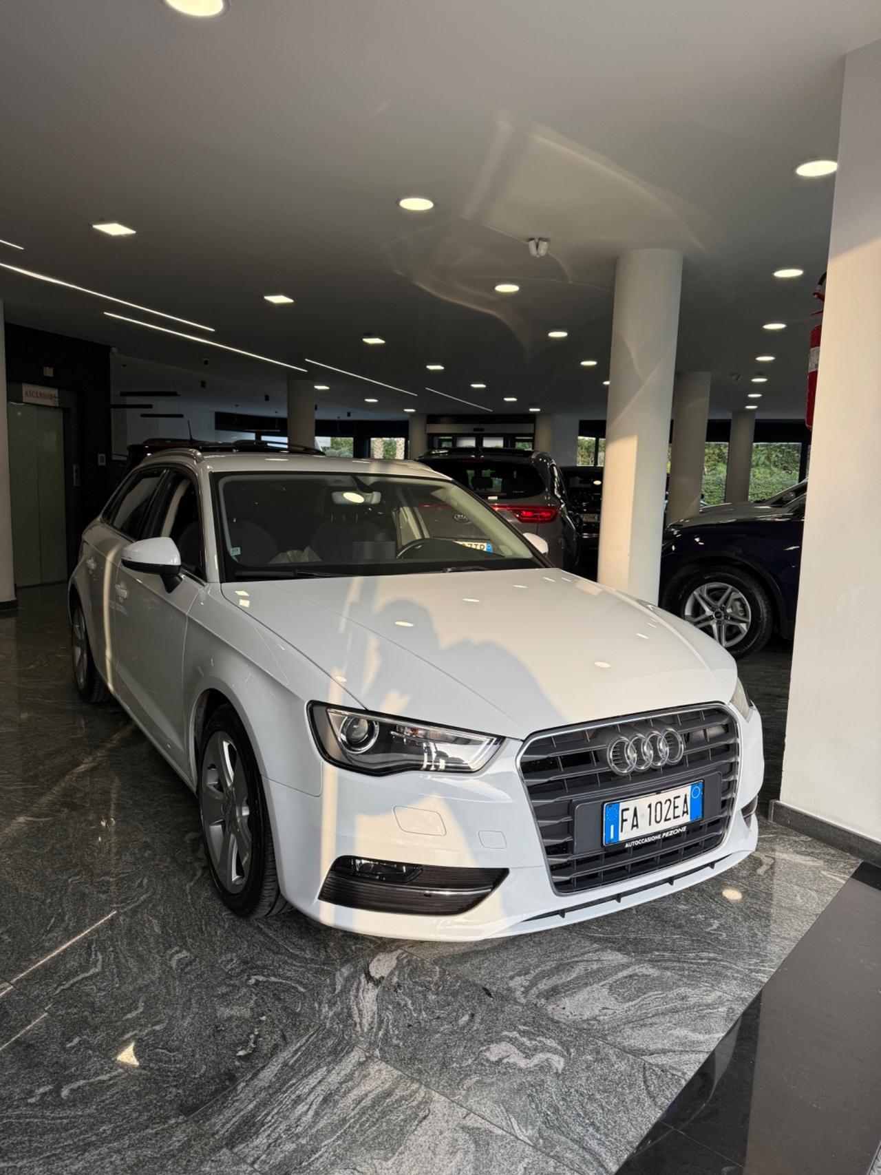 Audi A3 1.6 TDI ultra Attraction