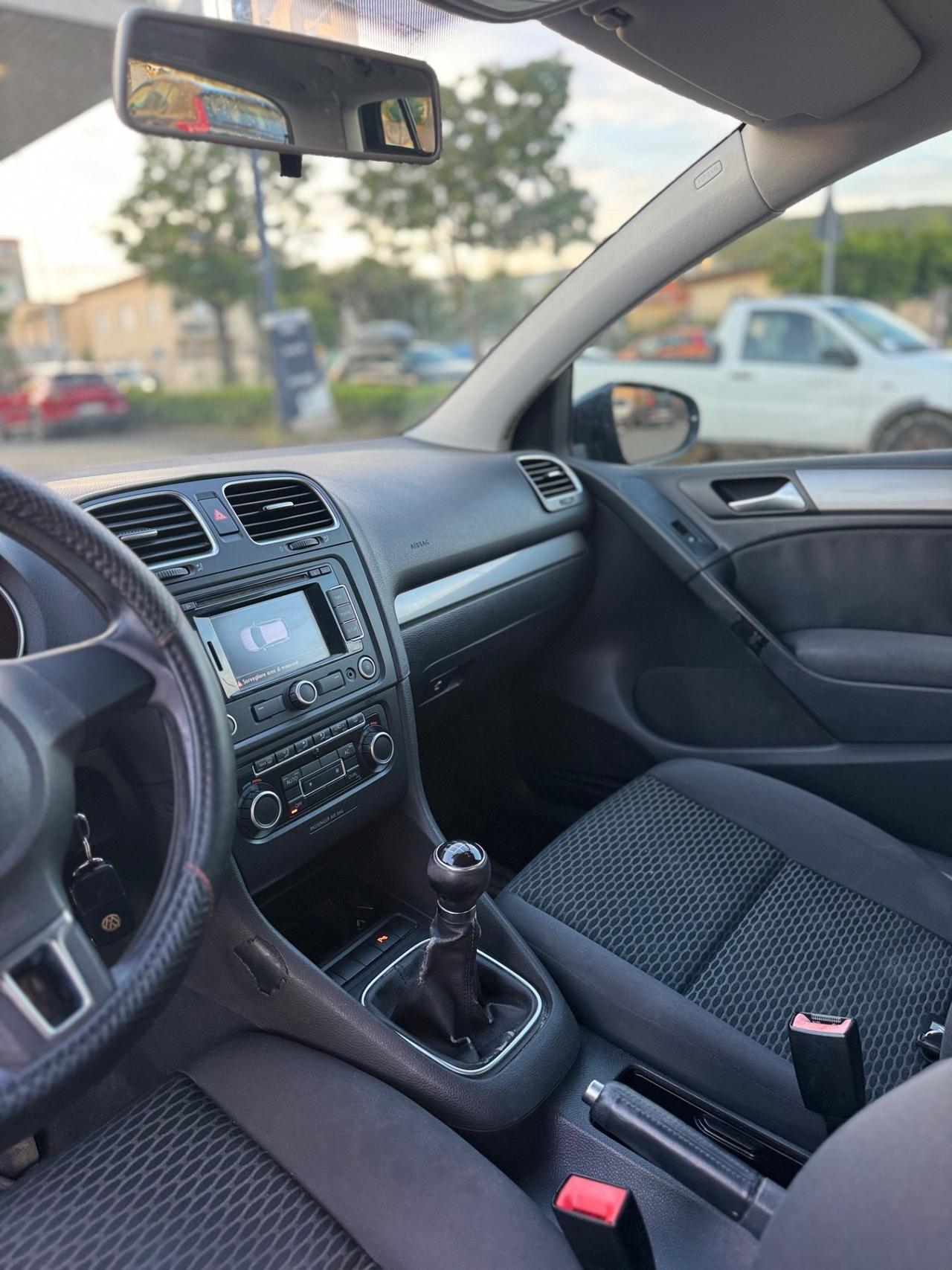 Volkswagen Golf 2.0 TDI 140CV DPF DSG 5p. Highline
