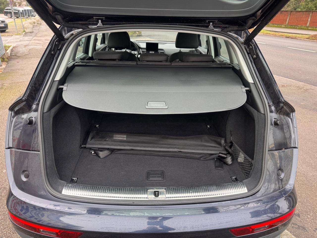 Audi Q5 2.0 TDI 190 CV quattro S tronic garanzia 12 mesi