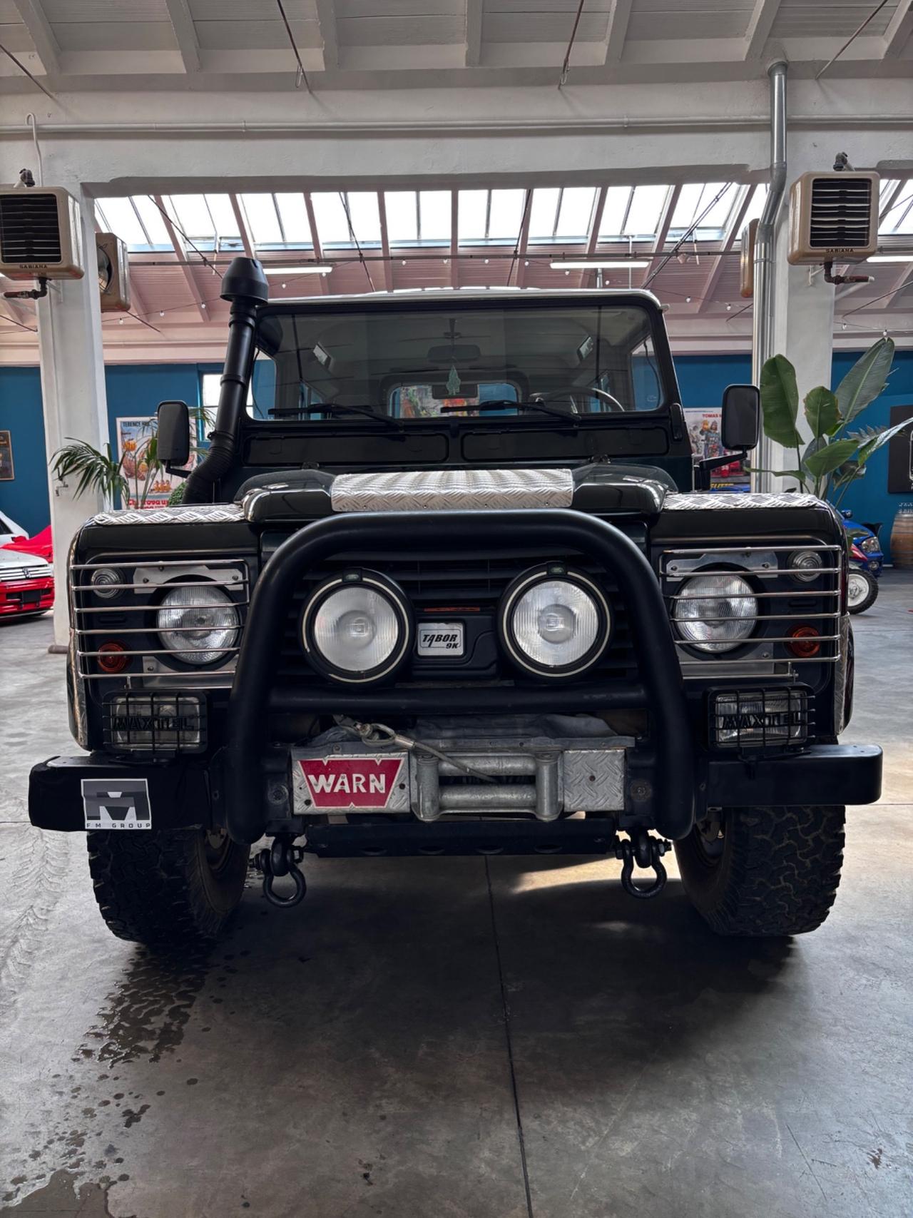 Land Rover Defender 90 2.5 Td5