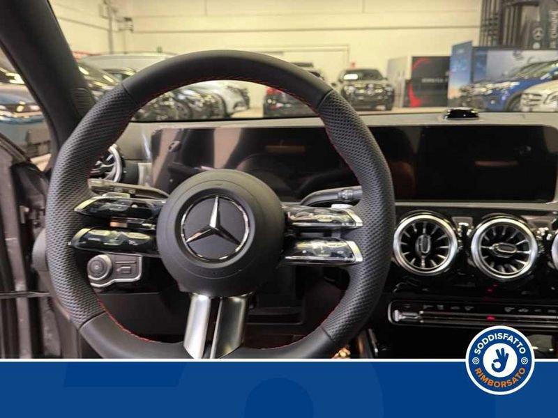 Mercedes-Benz Classe A 250 Automatic 4Matic AMG Line Premium