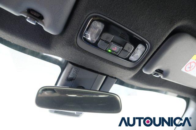 TOYOTA Yaris Cross 1.5 HYBRID 5PORTE E-CVT AWD-I 4x4 TREND FULL LED