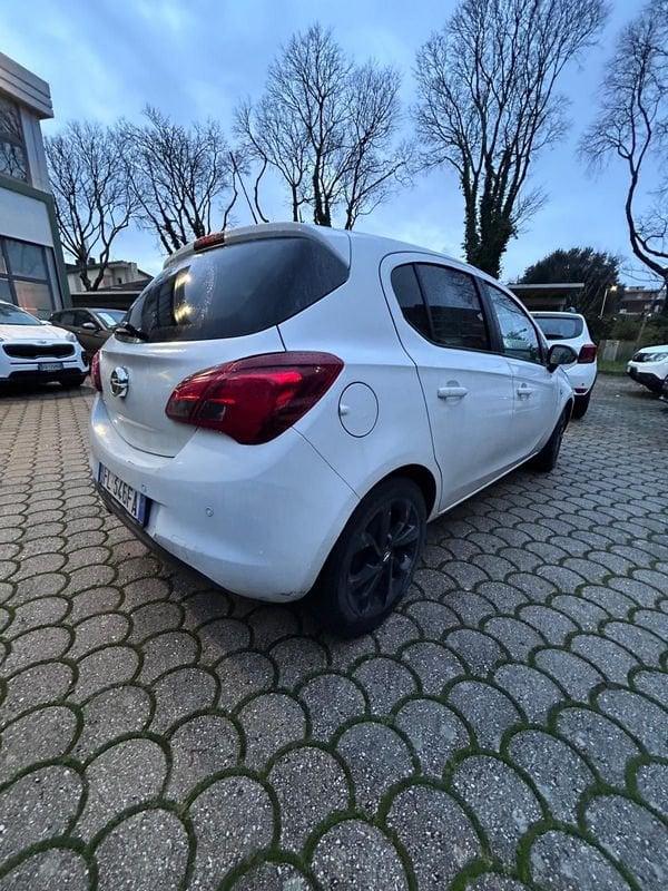 Opel Corsa 1.2 5 porte b-Color