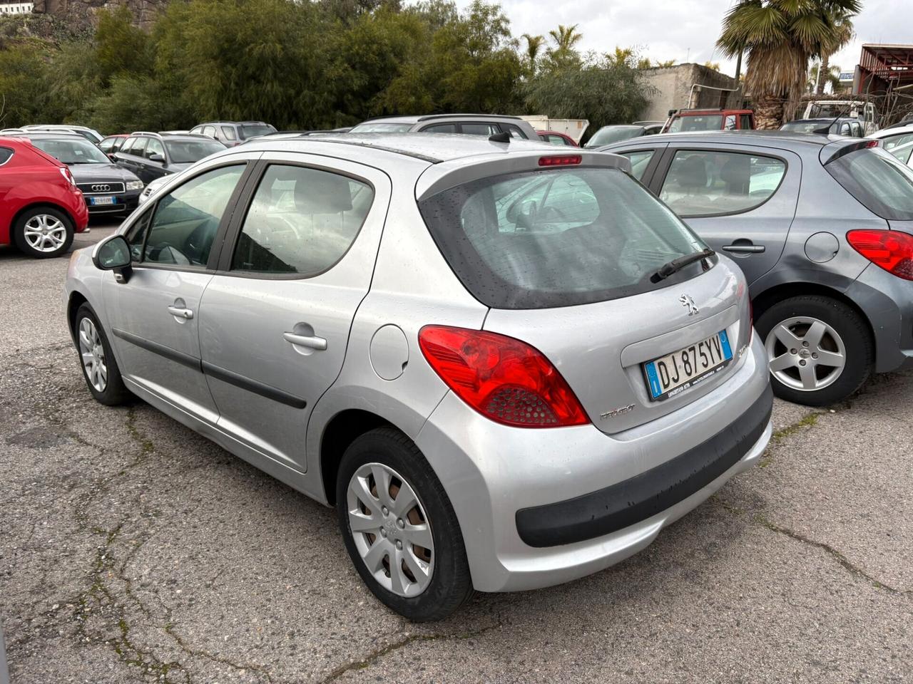 Peugeot 207 1.4 DIESEL