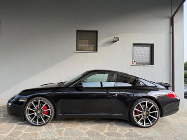 Porsche 911 Coupe 3.8 Carrera S