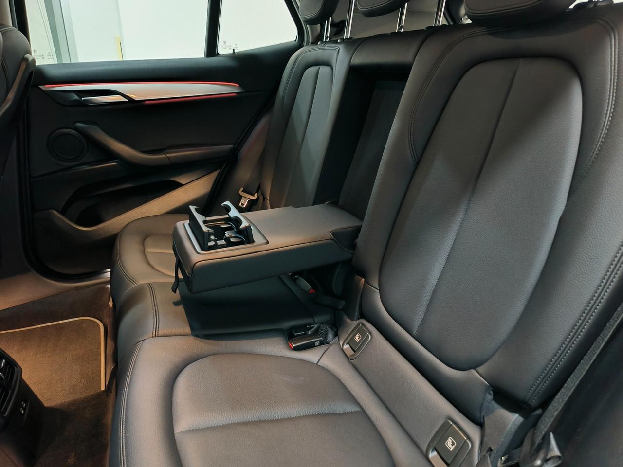 Bmw X2 sDrive18d Business-X