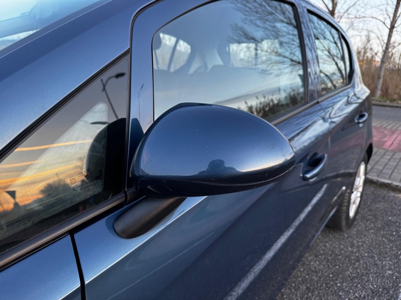 Opel Corsa 1.4 90CV GPL Tech 5 porte b-Color