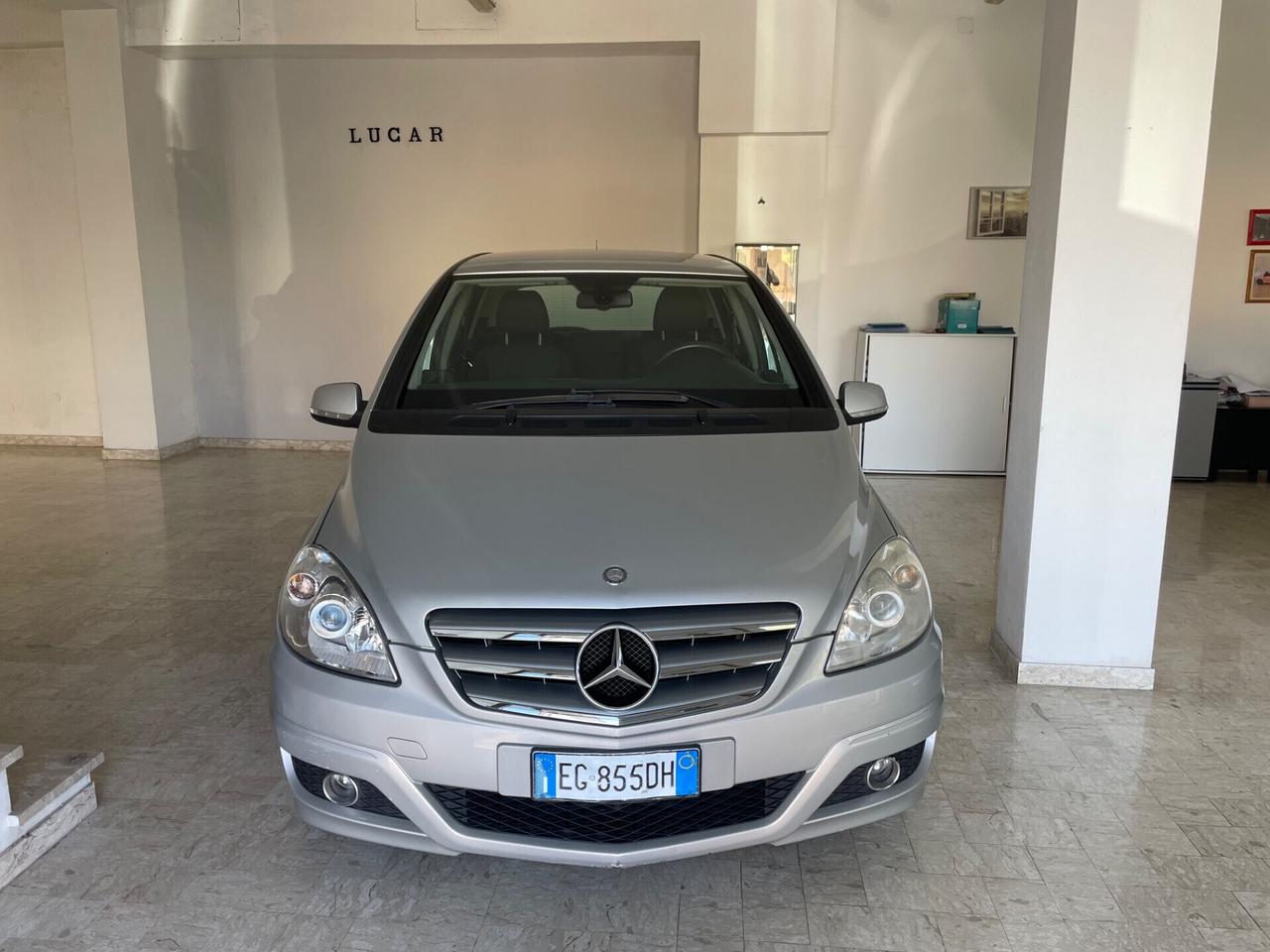 MERCEDES CLASSE B 180 116 CV "OK NEOPATENTATI"