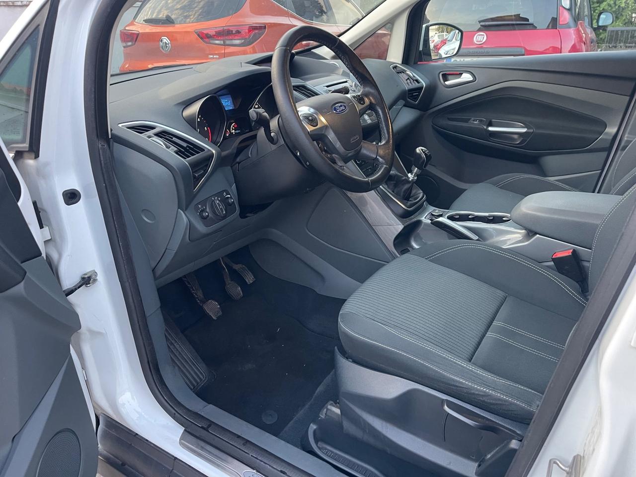 Ford C-Max 1.6 TDCi 115CV Titanium Business