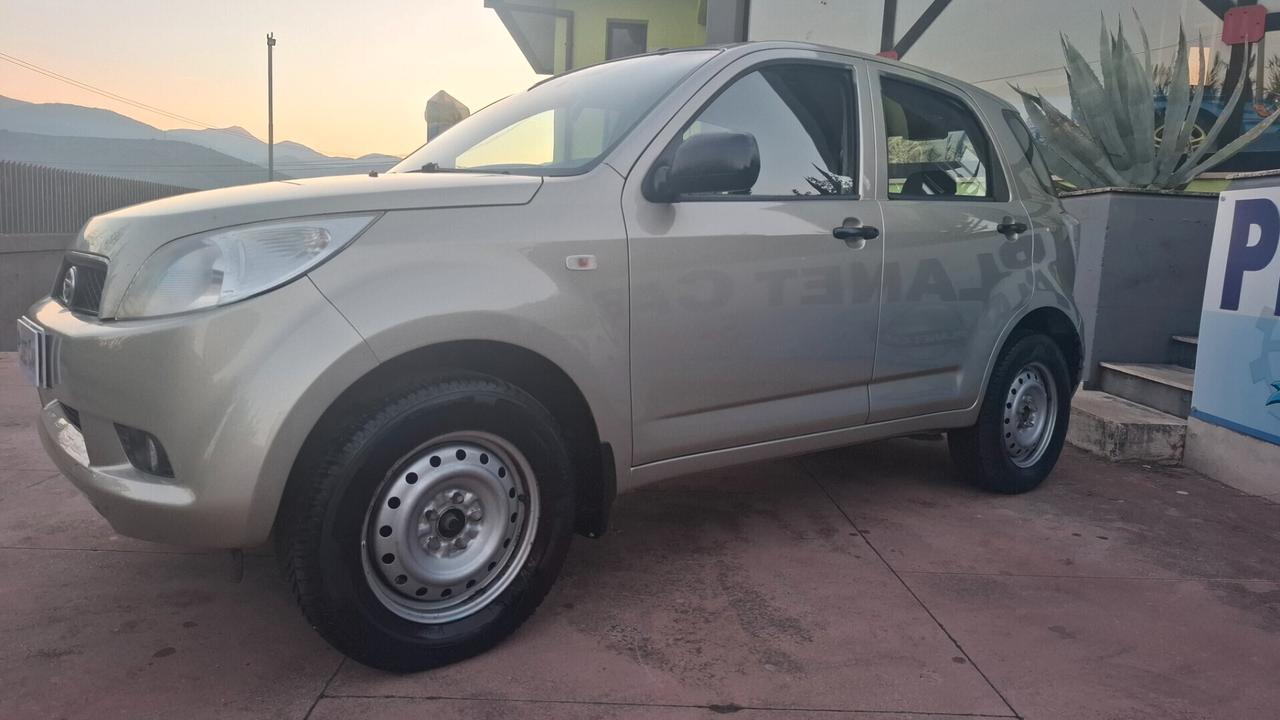 Daihatsu Terios 1.5 4WD Hiro Green Powered-GPL DELLA CASA