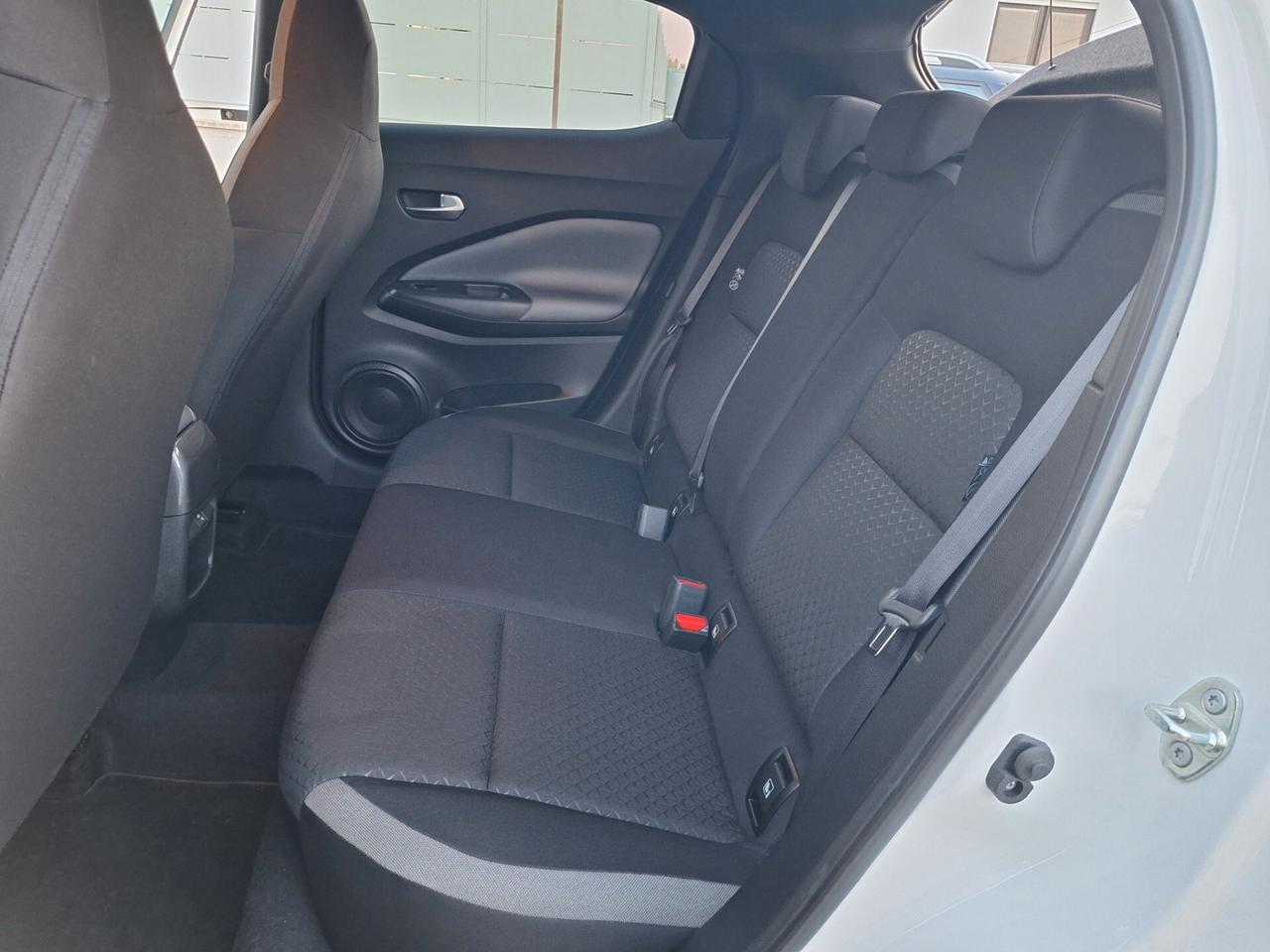 Nissan Juke 1.0 DIG-T 114 CV N-Connecta