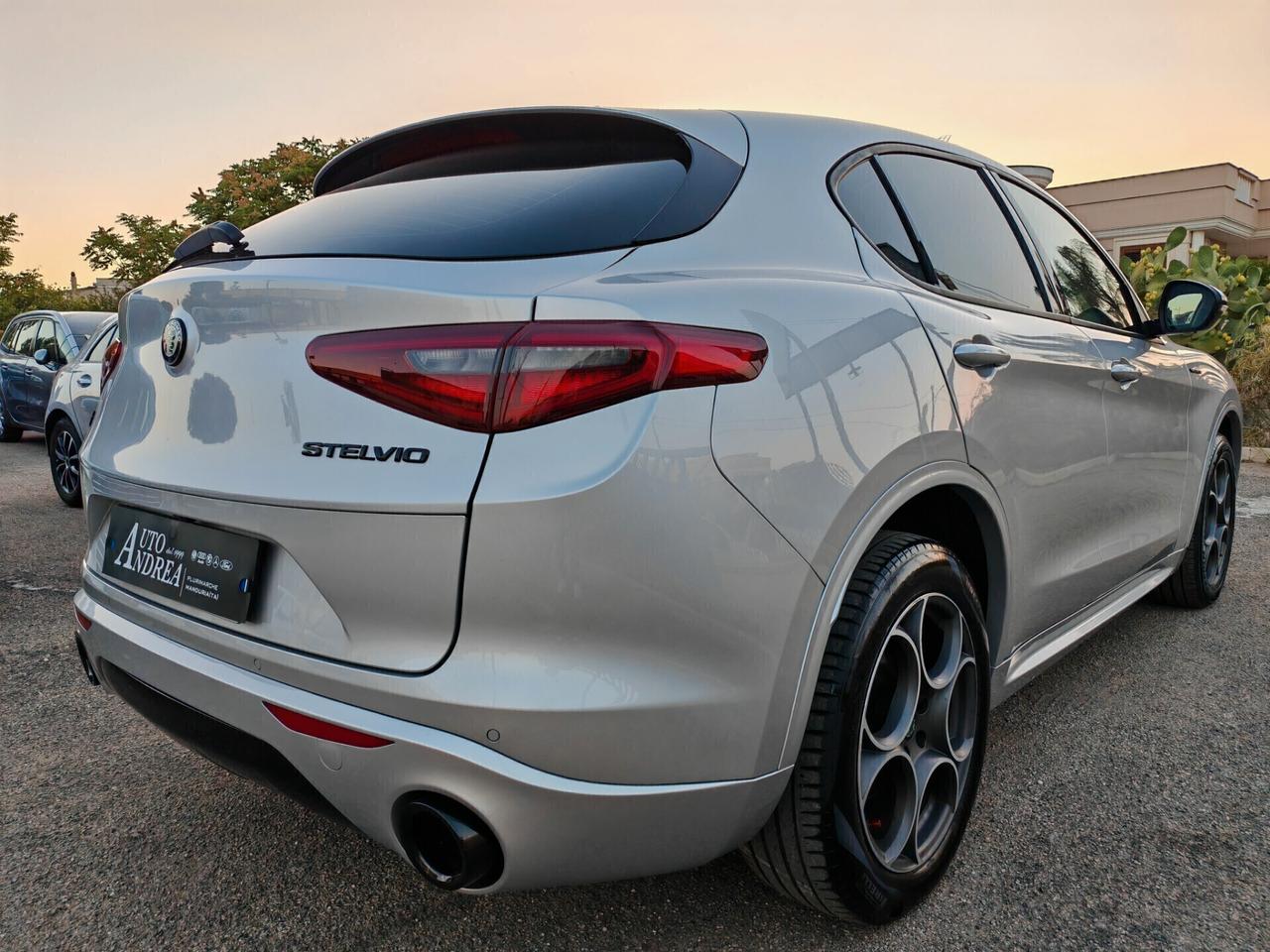 Alfa Romeo Stelvio 2.0Turbo 200CV Q4 Veloce