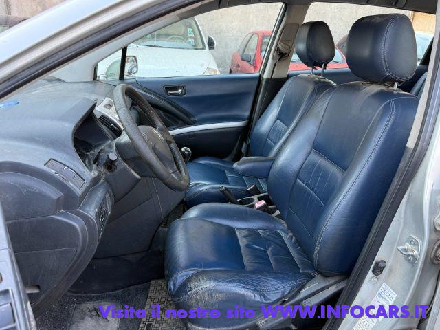 TOYOTA Corolla Verso 2.0 16V D-4D