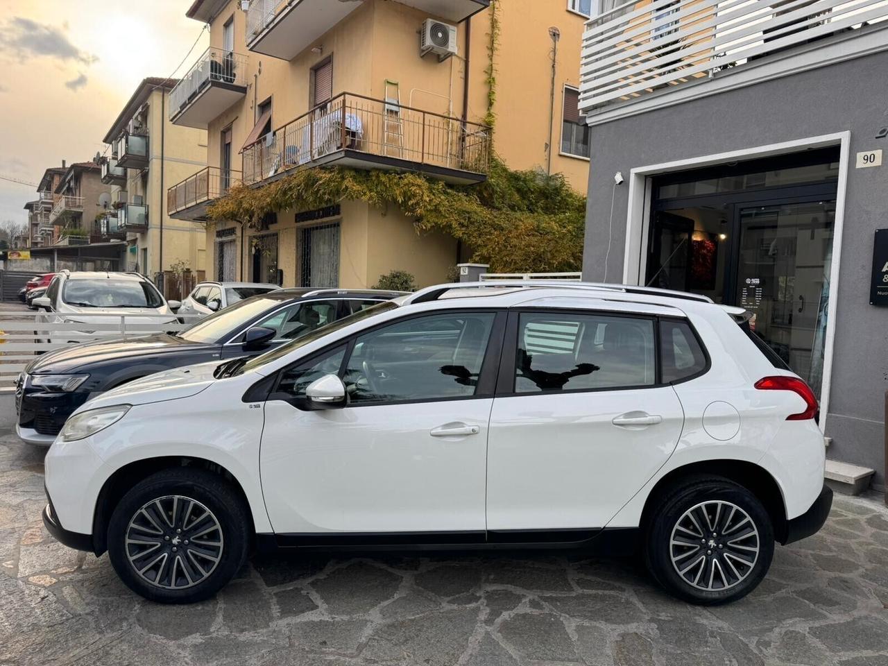PEUGEOT 2008 BlueHDi 75 ACTIVE
