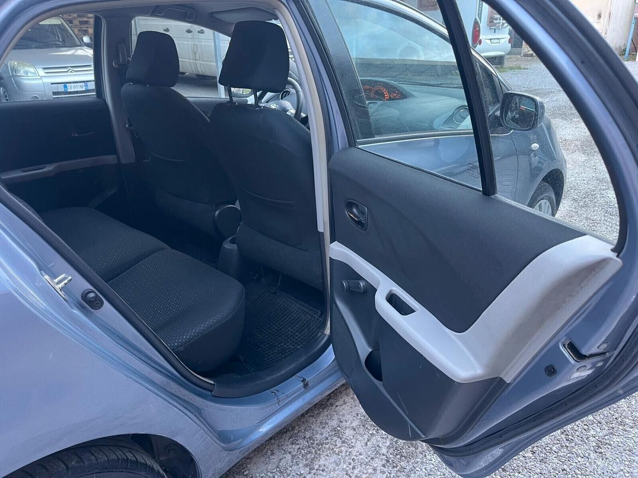 Toyota Yaris 1.0 68Cv GPL 12 MESI DI GARANZIA