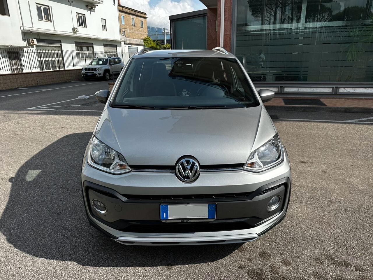 Volkswagen up! 1.0 75 CV 5p. cross up!