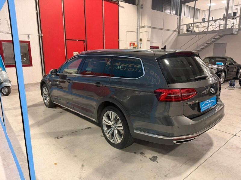 VOLKSWAGEN Passat 8ª serie Passat Alltrack 2.0...