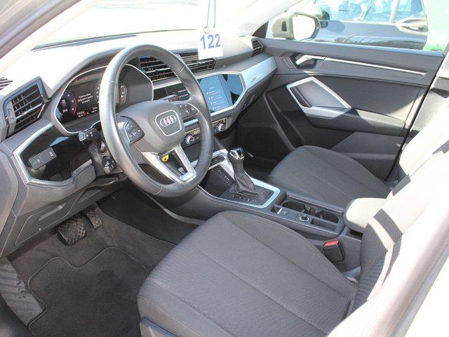 AUDI Q3 35 TDI quattro S tronic S line edition