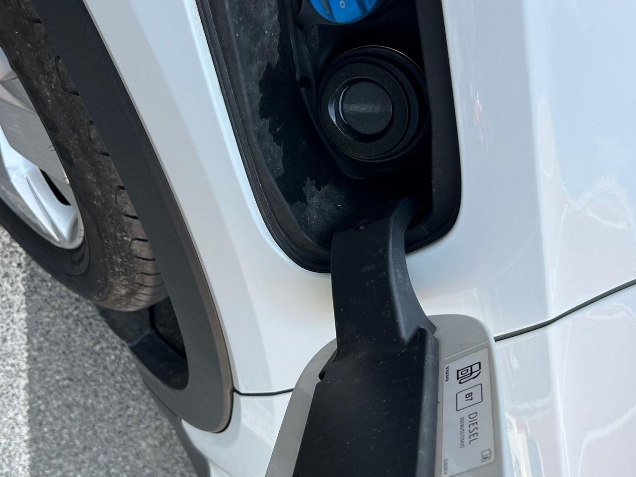 Volvo XC40 Business Plus D3 #12032