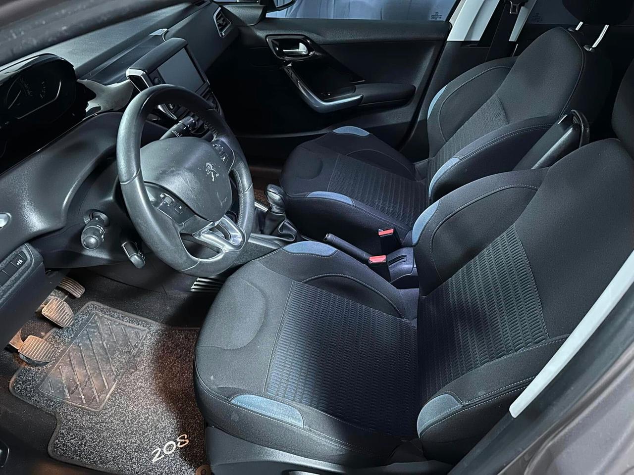 Peugeot 208 1.6 e-HDi 92 CV Stop&Start 5 porte Allure