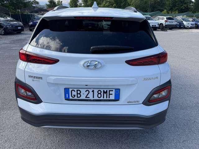 Hyundai KONA EV 64 kWh Exellence +