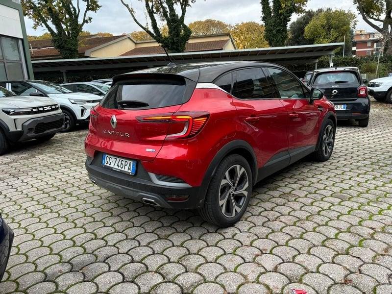 Renault Captur Hybrid E-Tech 145 CV RS Line